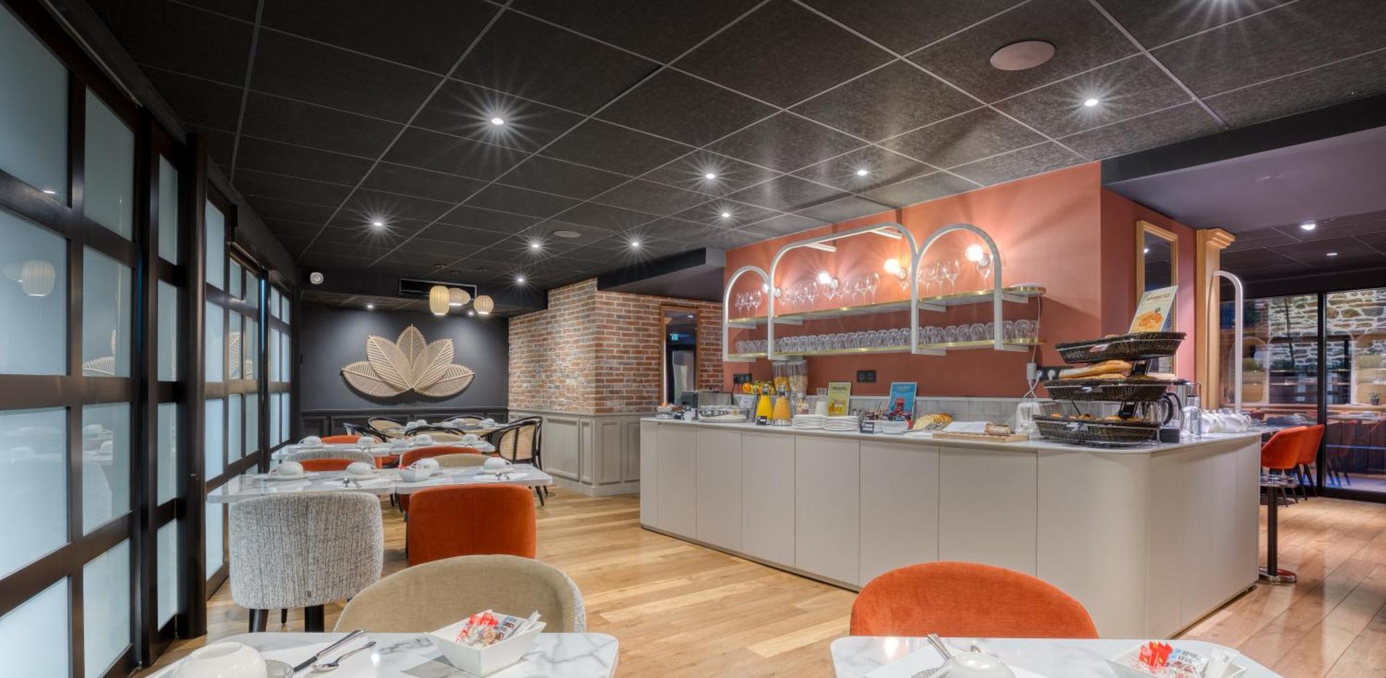 Brit Hotel Les Voyageurs Loudéac Εξωτερικό φωτογραφία