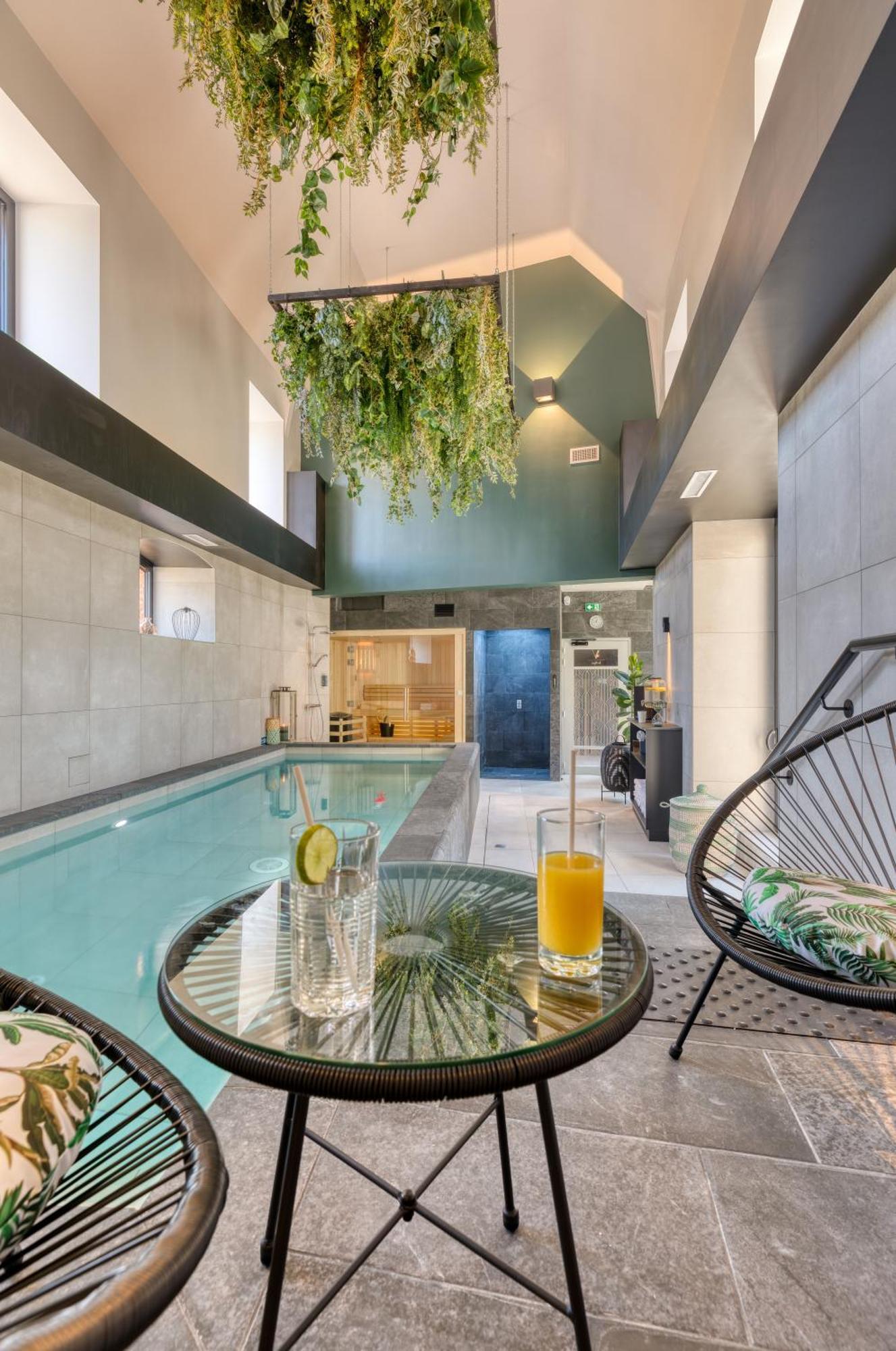Brit Hotel Les Voyageurs Loudéac Εξωτερικό φωτογραφία