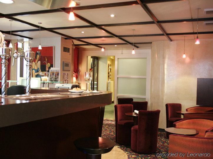 Brit Hotel Les Voyageurs Loudéac Εστιατόριο φωτογραφία