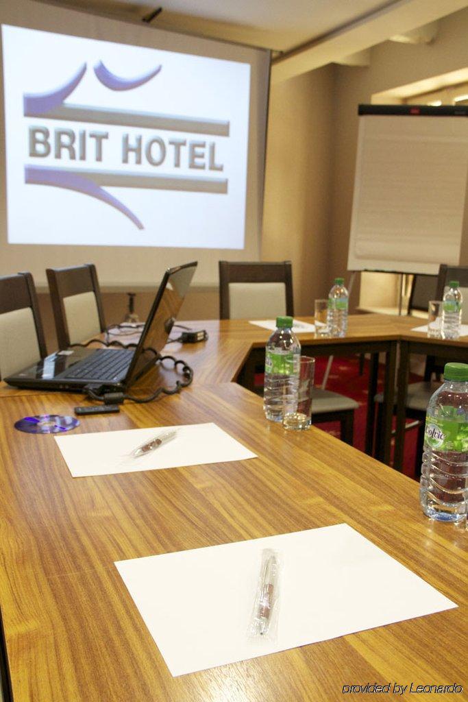 Brit Hotel Les Voyageurs Loudéac Επιχειρήσεις φωτογραφία